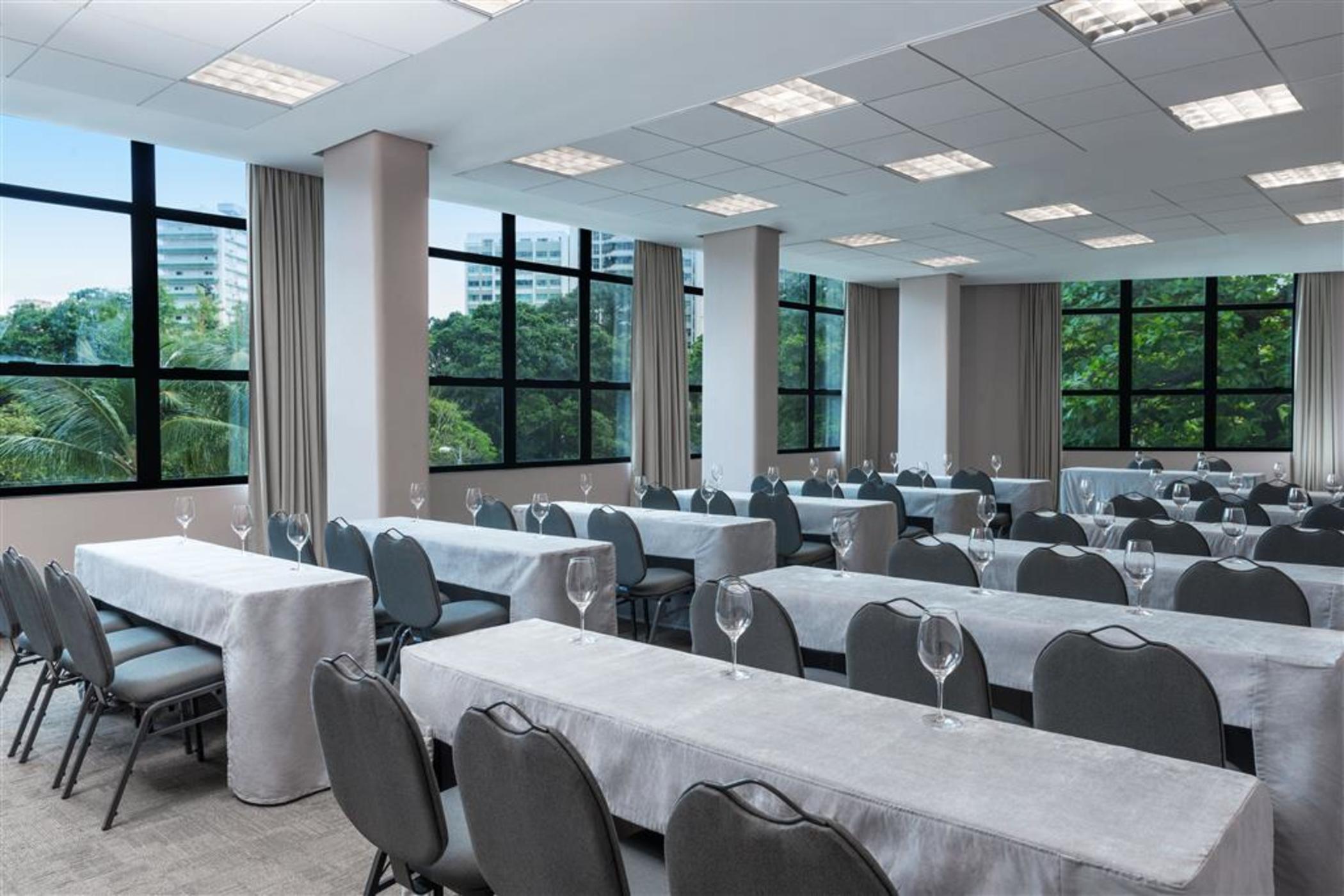 Wish Hotel Da Bahia Салвадор Екстериор снимка Meeting room