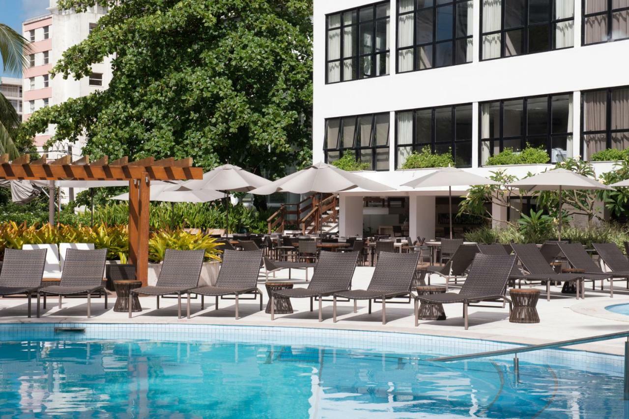 Wish Hotel Da Bahia Салвадор Екстериор снимка The hotel's pool